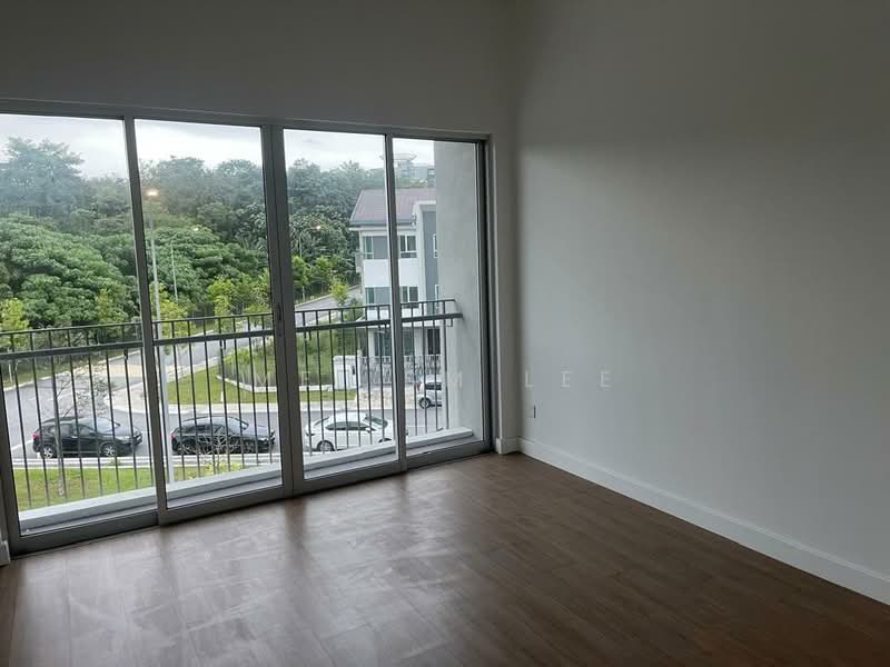 Terraced House for Sale in Cheras (Selangor) - Mei SM Lee - Tropicana Cheras Balcony - PropertyGuru.com.my