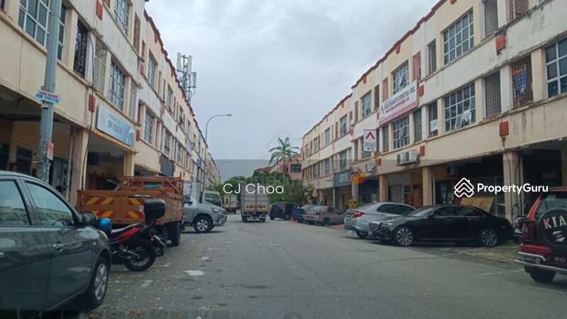 Untuk Disewa - Pusat Perniagaan Desa Ria