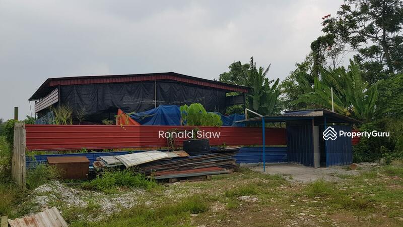 Untuk Disewa - Kampung Subang Baru