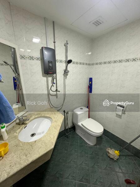 Untuk Disewa - Gurney Beach Resort