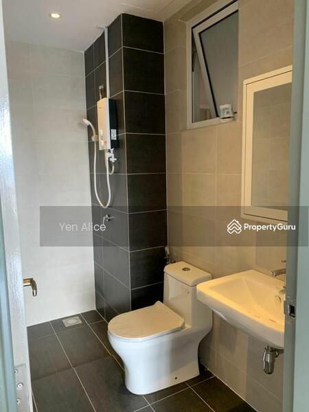 Kondominium untuk Disewa di Pinnacle Sri Petaling - Yen Alice - Master Bathroom - PropertyGuru.com.my