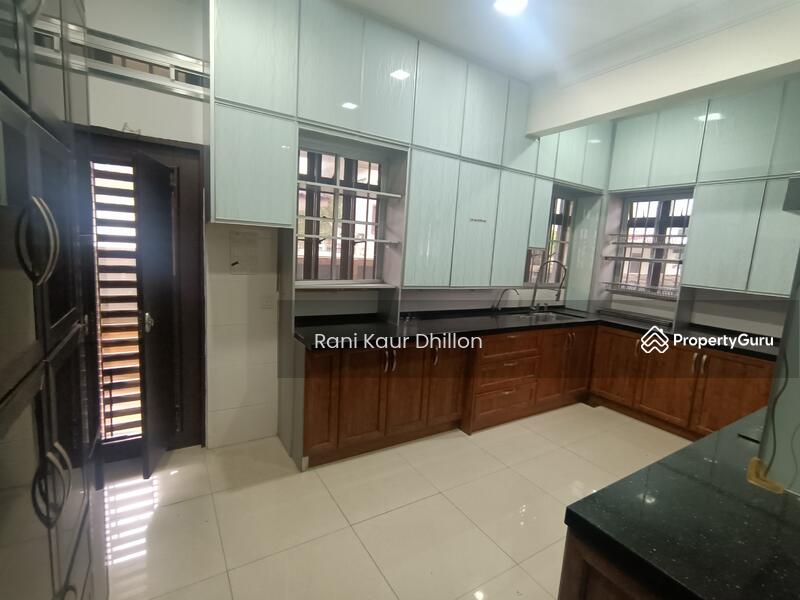 fully renovated Kitchen