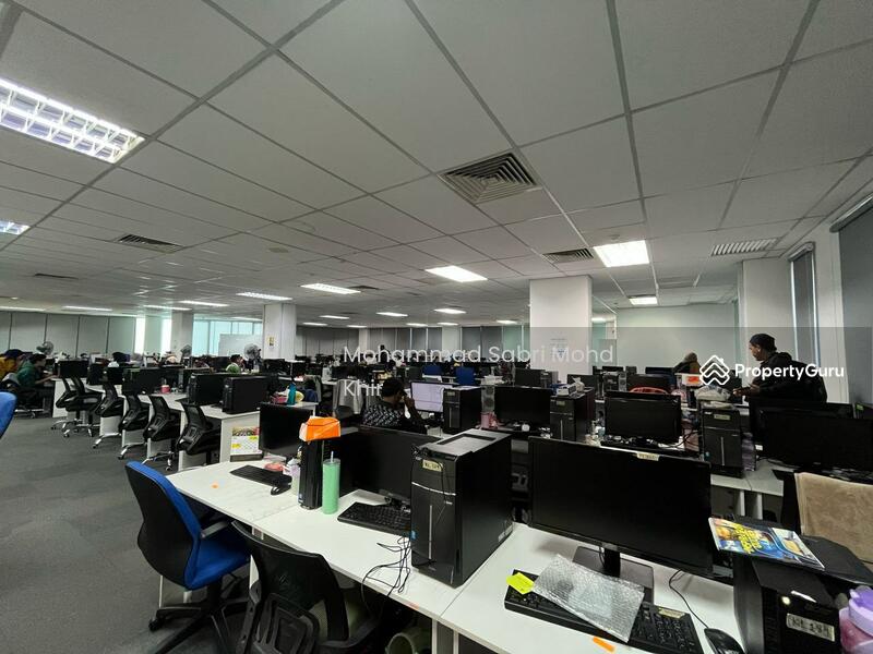 Office no.2: Staff workstations.