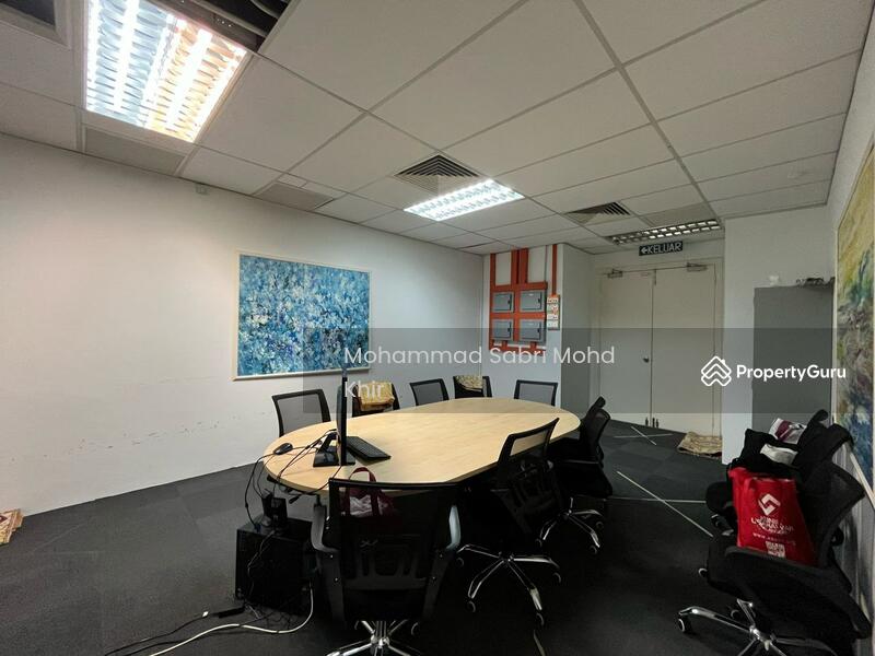 Office no. 2: Meeting room. 