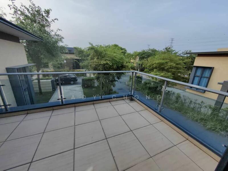 For Rent - Fringe Villa (Golf Villa) @ Forest City