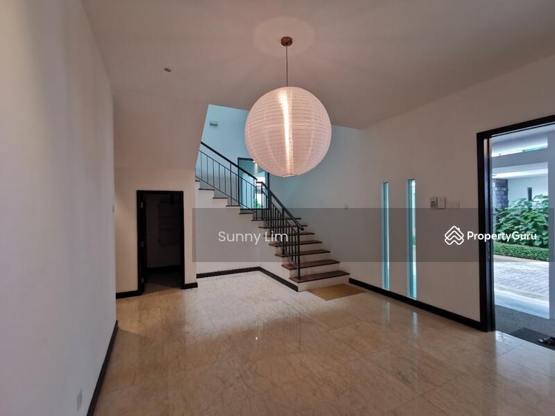 For Sale - Exclusive Bungalow at 10 Damansara