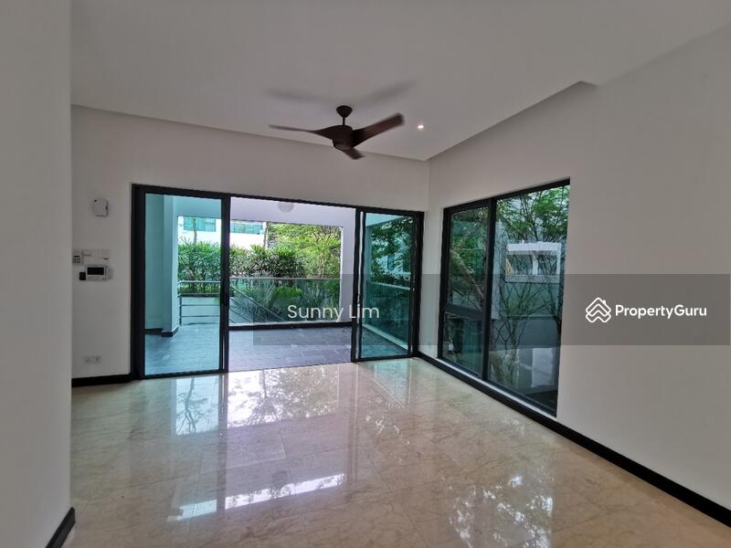 For Sale - Exclusive Bungalow at 10 Damansara