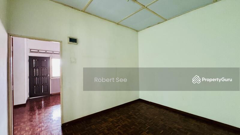 Untuk Dijual - Taman Batu Pahat