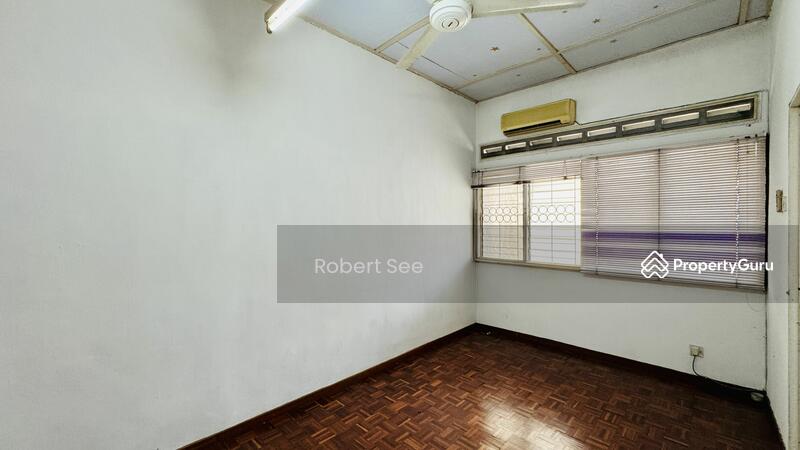 Untuk Dijual - Taman Batu Pahat