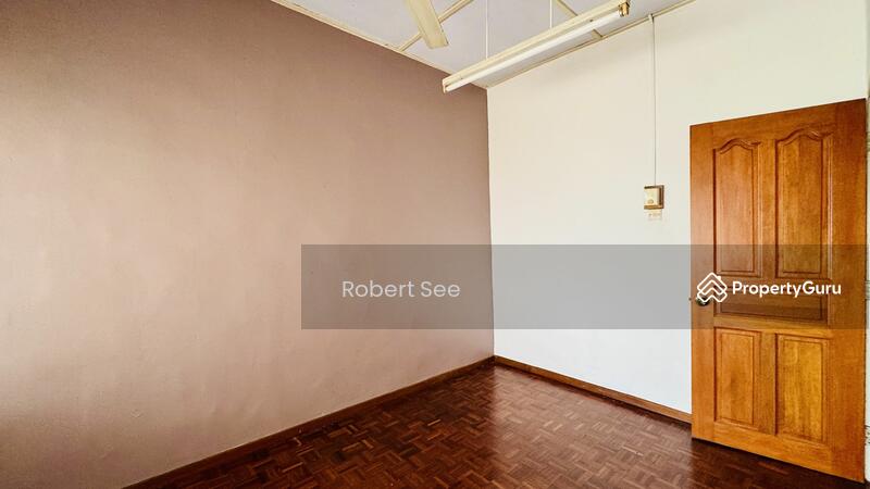 Untuk Dijual - Taman Batu Pahat