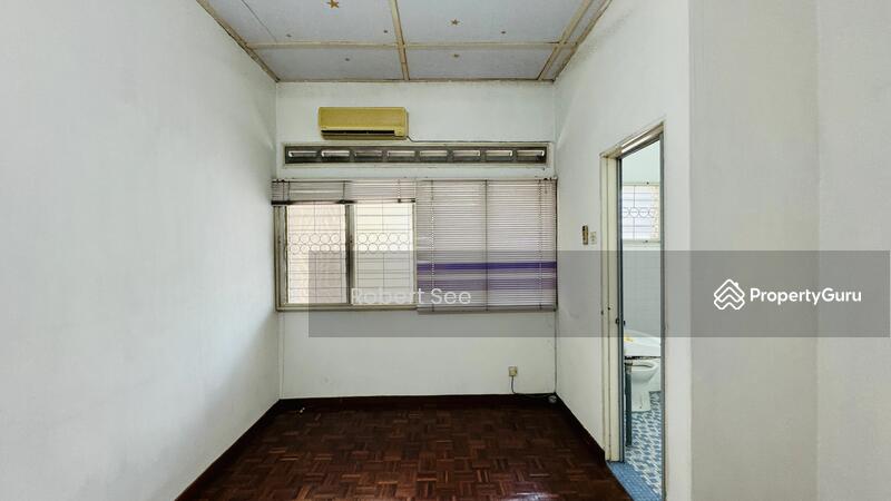 Untuk Dijual - Taman Batu Pahat
