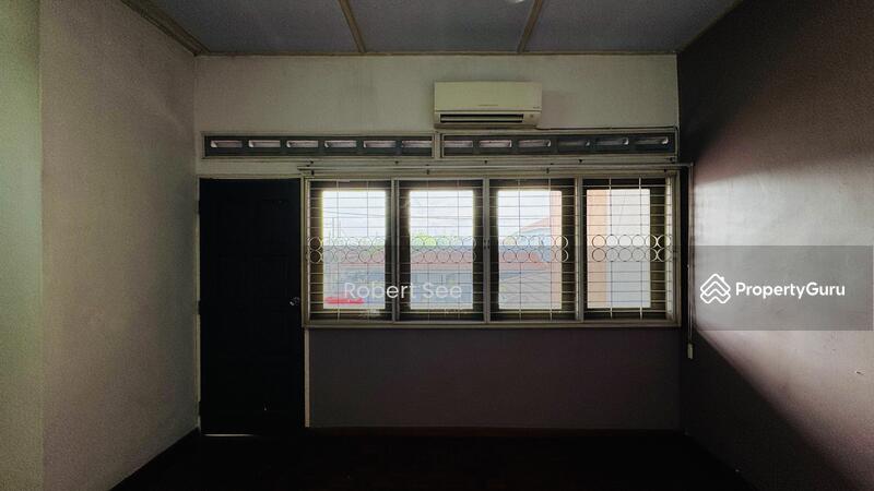 Untuk Dijual - Taman Batu Pahat