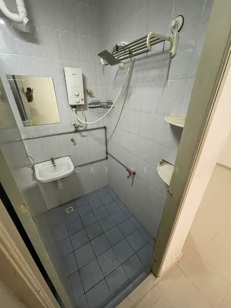 Pangsapuri untuk Disewa di Sri Saujana - Jacky Yeoh - Bathroom - PropertyGuru.com.my