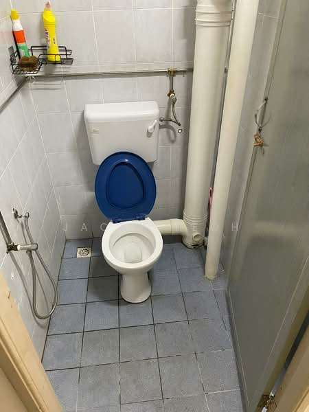 Pangsapuri untuk Disewa di Sri Saujana - Jacky Yeoh - Bathroom - PropertyGuru.com.my