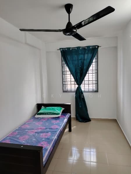 Pangsapuri untuk Disewa di Sri Saujana - Jacky Yeoh - Bedroom - PropertyGuru.com.my
