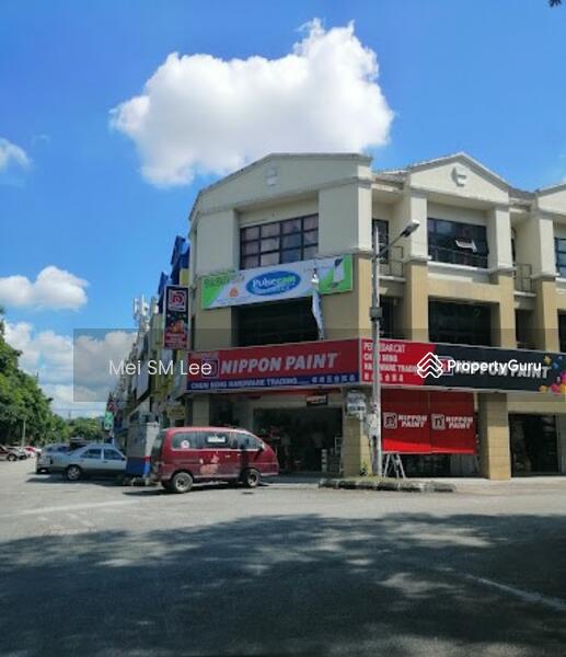 Paragon Utama, Selayang 