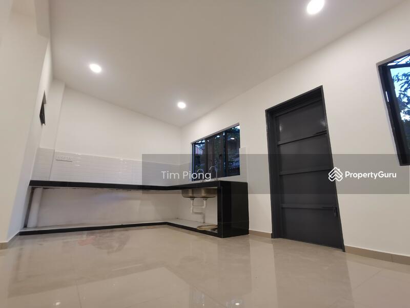 Untuk Dijual - Fully Renovated Bukit Beruang Freehold