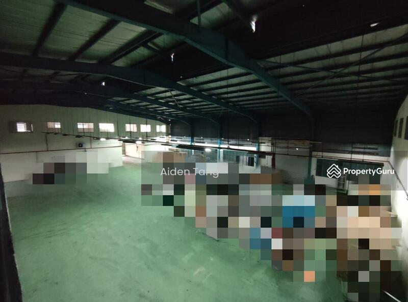 Untuk Disewa - Tebrau Tebraus