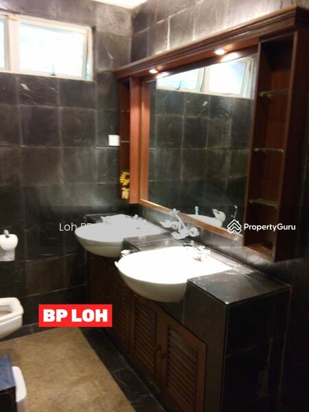 For Sale - 4 Bedrooms Semi-Detached House Sungai Pinang, Pulau Tikus, Penang
