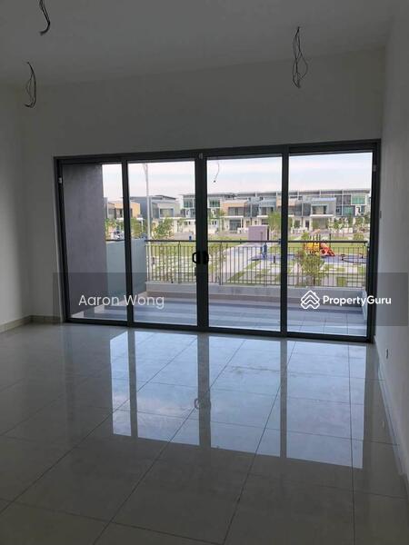 Rumah Teres 2.5-Tingkat untuk Dijual di BANDAR PUCHONG JAYA (Puchong) - Aaron Wong - PropertyGuru.com.my