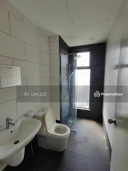 Servis Apartment untuk Dijual di Univ 360 Place - Dr. Lim CS - PropertyGuru.com.my