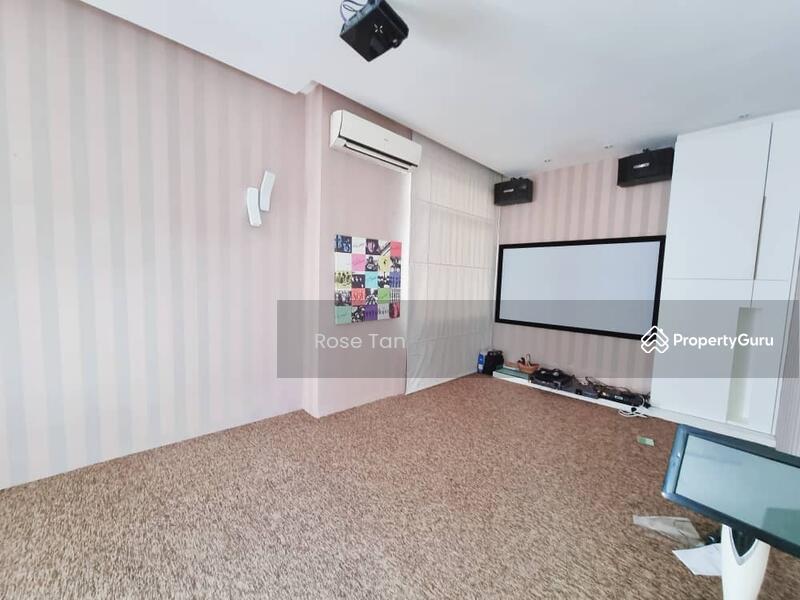 For Sale - Perdana Lakeview East