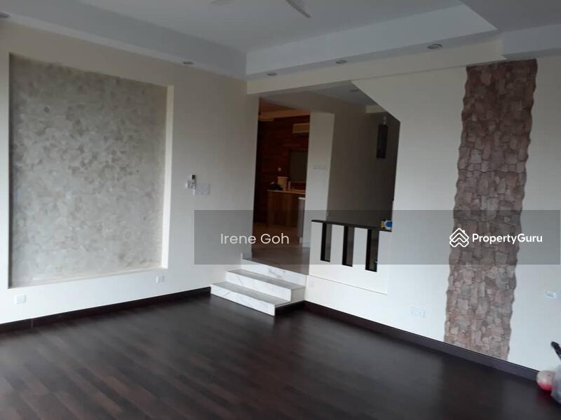 For Sale - Diamond Villa Condominium