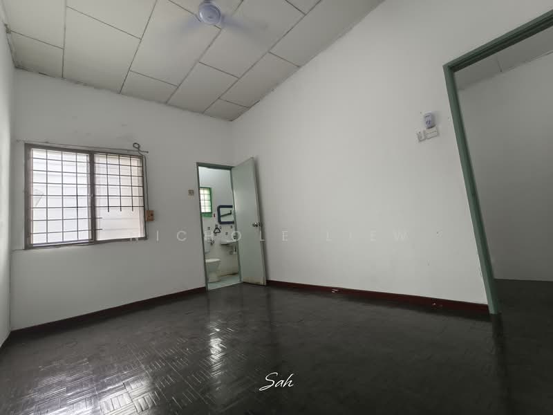 2-storey Terraced House for Sale in Taman Bukit Mewah (Kajang) - Nichole Liew - Bathroom - PropertyGuru.com.my
