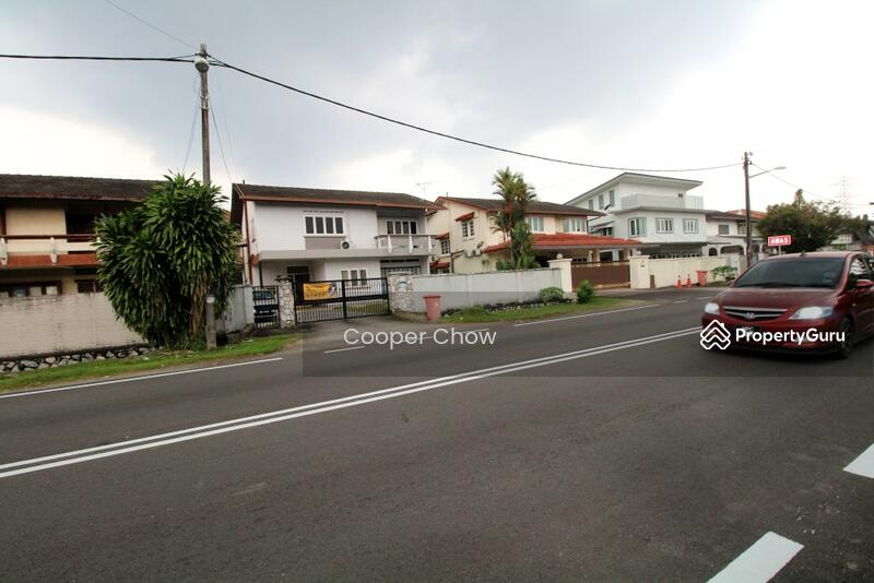2-storey Terraced House for Sale in Kampung Tunku (Petaling Jaya) - Cooper Chow - PropertyGuru.com.my
