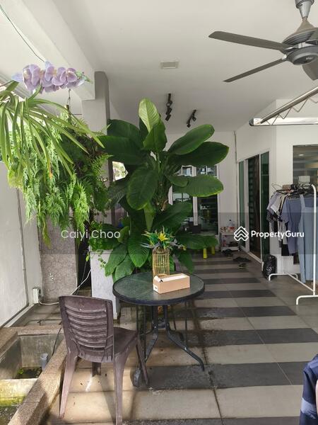 For Sale - 3 storey freehold semidetached house in Bandar cyber for sale