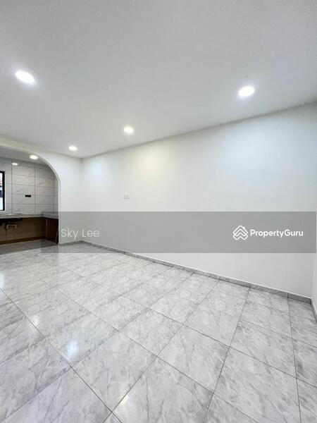 Corner Lot Single storey terrace for sale @ Taman Johor Jaya, Jalan ...