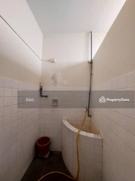 Rumah Teres 1-Tingkat untuk Dijual di Ujong Pasir (Melaka) - Bee . - PropertyGuru.com.my