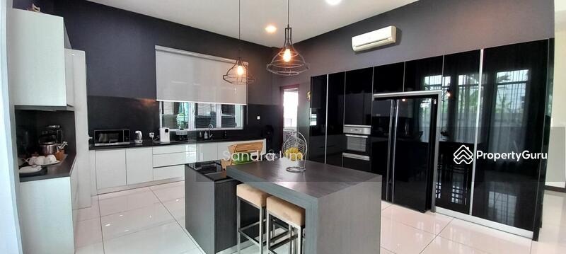 Untuk Dijual - Bungalow at Subang Heights