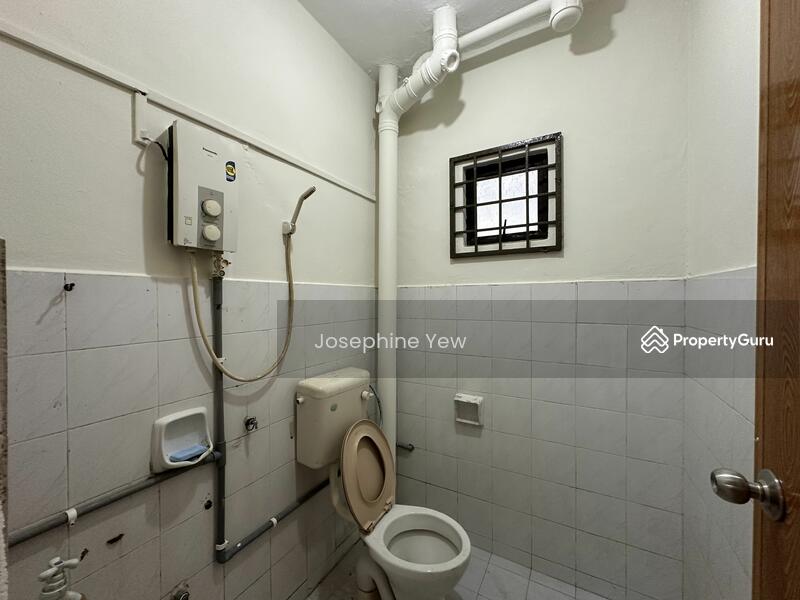 2-storey Terraced House for Sale in Taman Tampoi Indah (Tampoi) - Josephine Yew - PropertyGuru.com.my