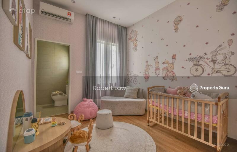 2-storey Terraced House for Sale in Damansara Idaman (Ara Damansara) - Robert Law - PropertyGuru.com.my
