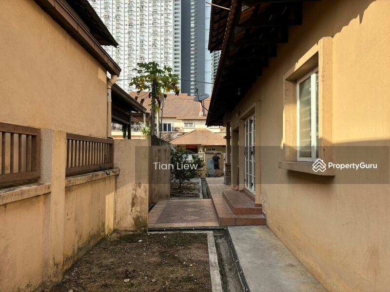 Rumah Berkembar untuk Dijual di Taman Usahawan (Kepong) - Tian Liew - PropertyGuru.com.my