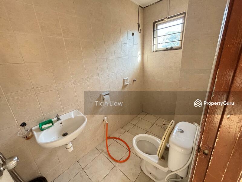 Rumah Berkembar untuk Dijual di Taman Usahawan (Kepong) - Tian Liew - PropertyGuru.com.my