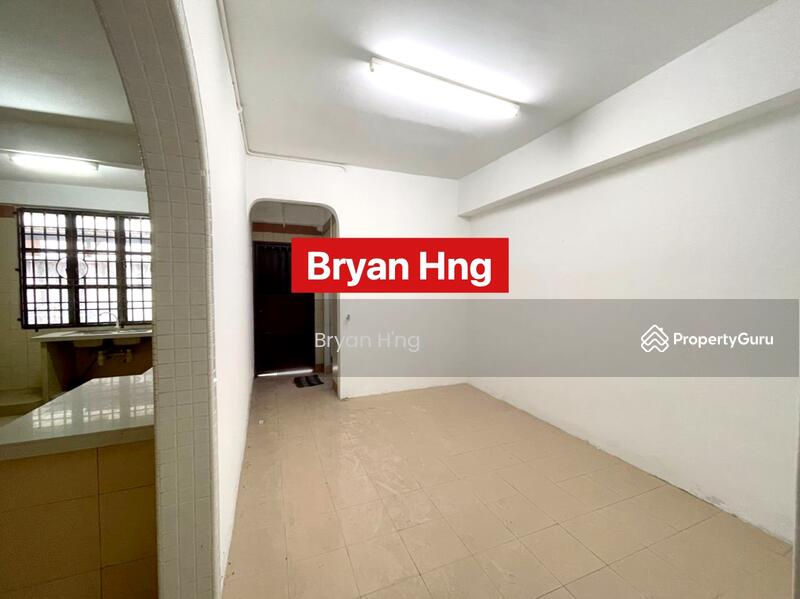 Rumah Teres 3-Tingkat untuk Dijual di Taman Bukit Jambul (Bukit Jambul) - Bryan H'ng - PropertyGuru.com.my