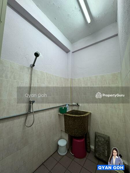 For Sale - 799k Tidy & Renovated 2 Sty Terrace Landed@Taman Brown Garden Gelugor