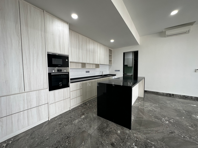 Untuk Disewa - The Estate