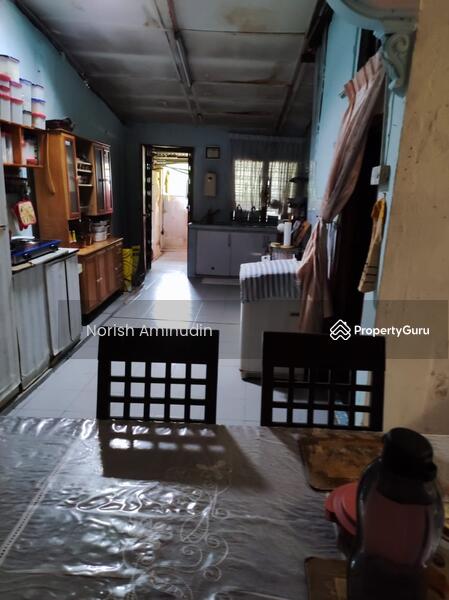 Untuk Dijual - Kampung Seri Serdang