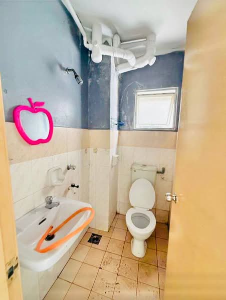 Condominium for Rent at Flora Damansara Flat - Erin Yusof - Bathroom - PropertyGuru.com.my