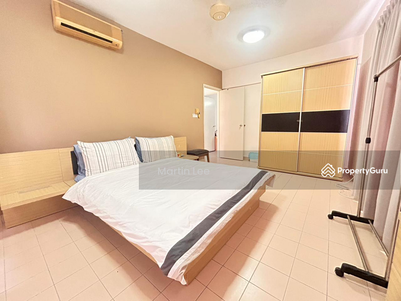 For Sale - Perdana Exclusive