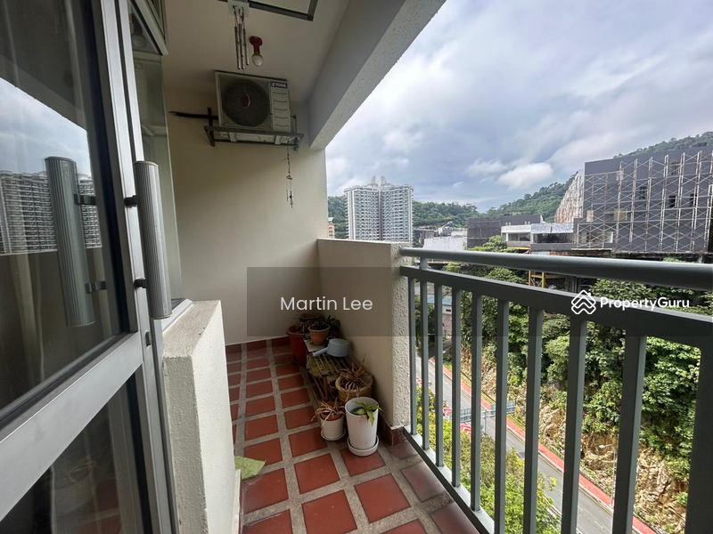 For Sale - Perdana Exclusive