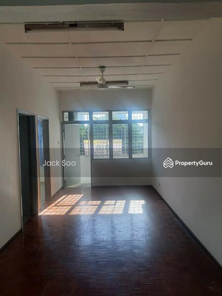For Sale - Cheras Pandan Perdana Shop Apartment.