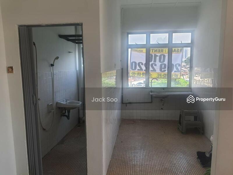 For Sale - Cheras Pandan Perdana Shop Apartment.