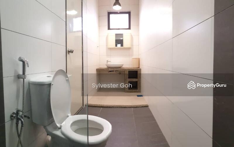 Untuk Dijual - Kajang 3 Storey Superlink