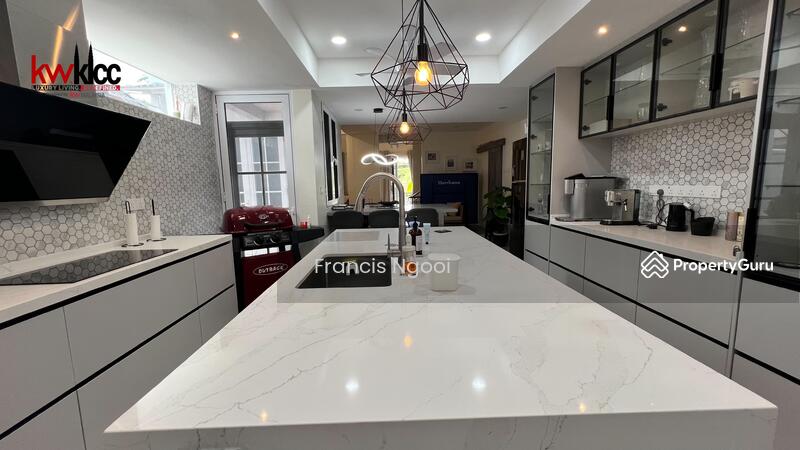 Ferringhi Villa untuk Untuk Dijual - RM 2,500,000, Feb 2026 - PropertyGuru.com.my