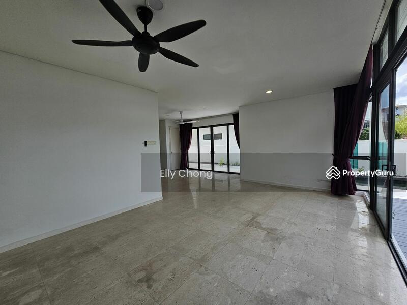 Untuk Dijual - Lake Fields