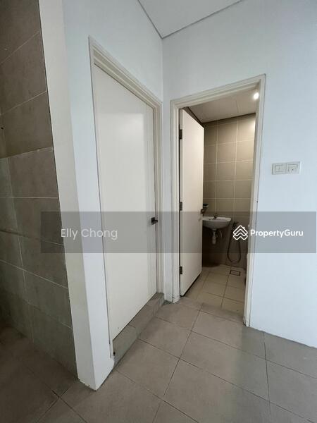 Untuk Dijual - Lake Fields